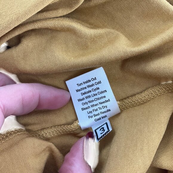 Universal Standard Womens Long Sleeve V-Neck Tee In Honey Mustard 4XS 00 - Picture 7 of 10